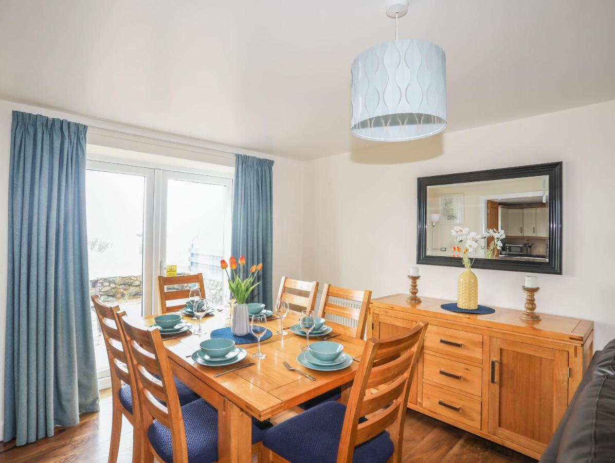 Villa Drosgl Llangefni Esterno foto