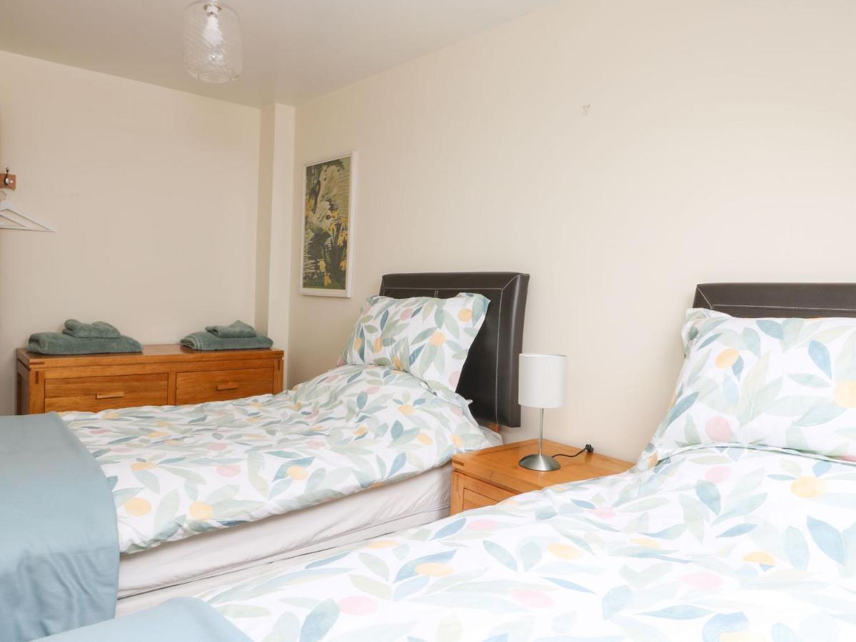 Villa Drosgl Llangefni Esterno foto